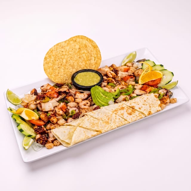Botana De Mariscos Frita.